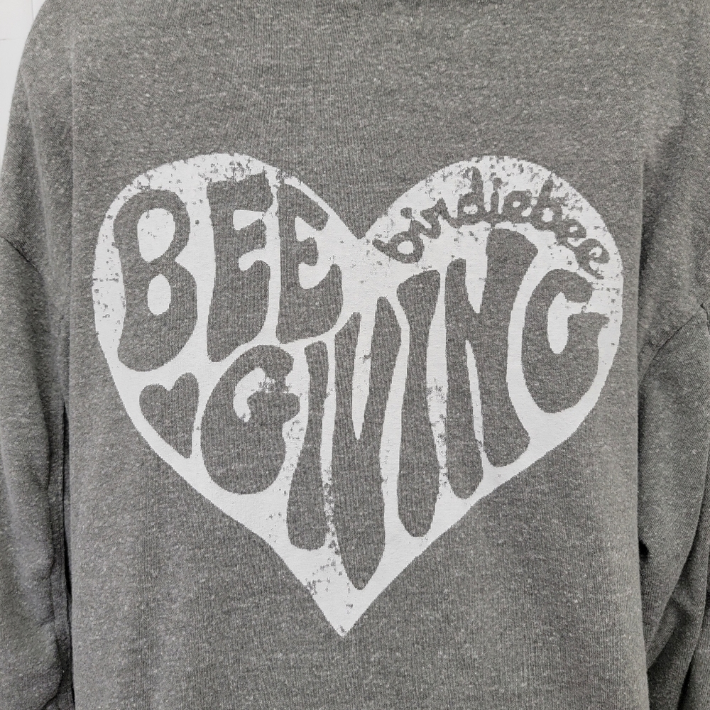 Birdiebee Ruffled Gray Full Zip Sweatshirt Bee Giving Heart Soft Cozy XL - Picture 8 of 15